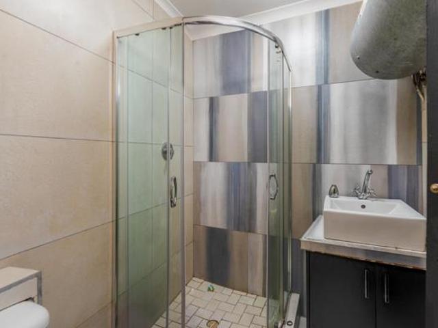 2 Bedroom Apartment in Claremont