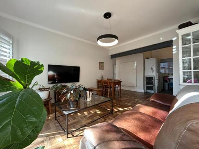 2 Bedroom Apartment in Claremont