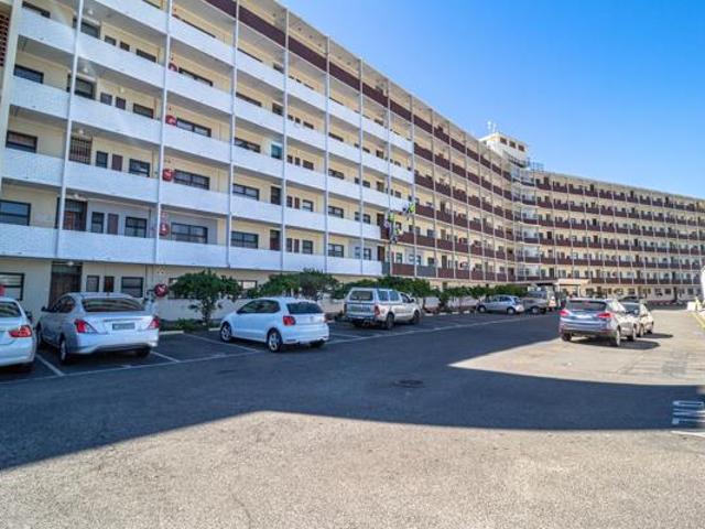 2 Bedroom Apartment in Claremont