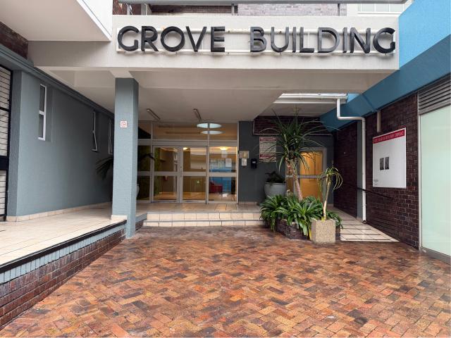 2 Bedroom Apartment in Claremont