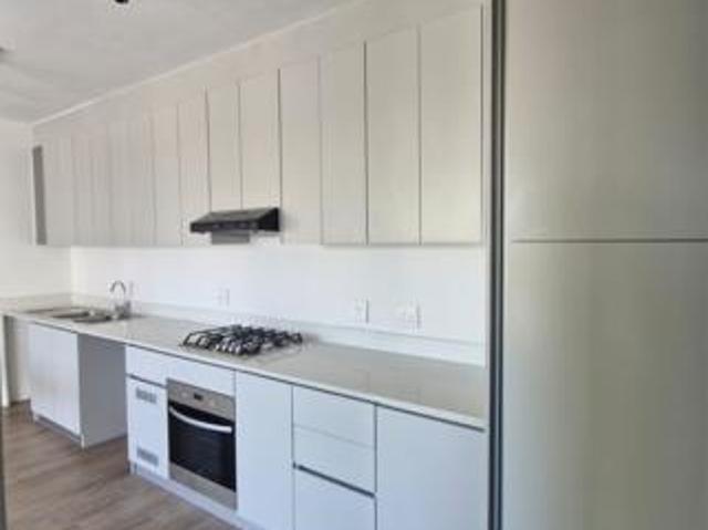 2 Bedroom Apartment in Claremont