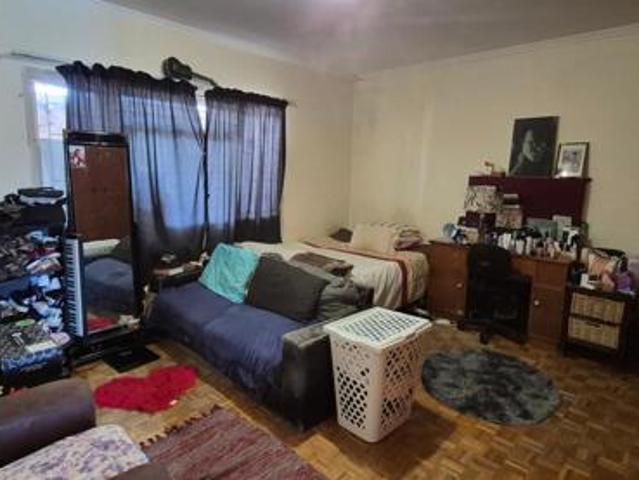 2 Bedroom Apartment in Claremont