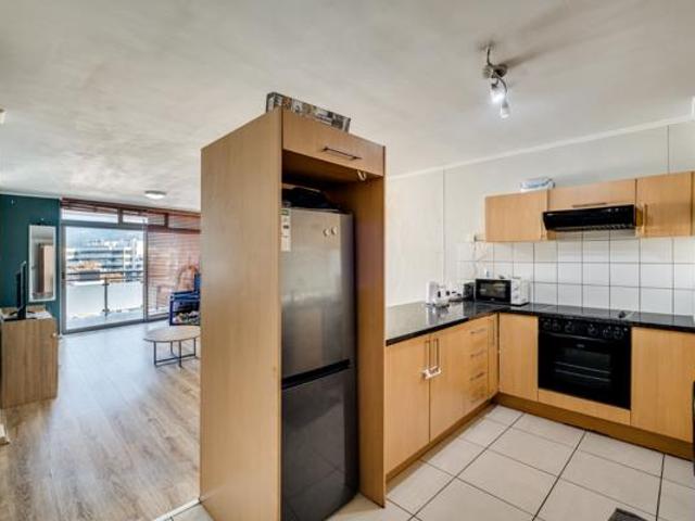 2 Bedroom Apartment in Claremont Upper