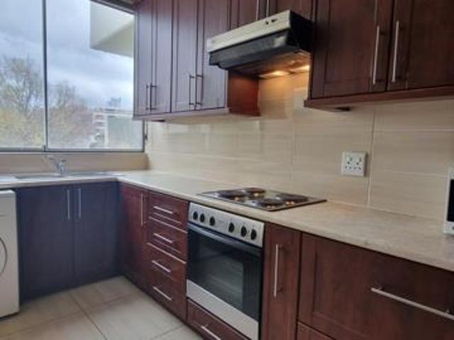 2 Bedroom Apartment in Claremont Upper