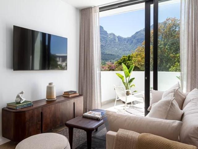 2 Bedroom Apartment in Claremont Upper