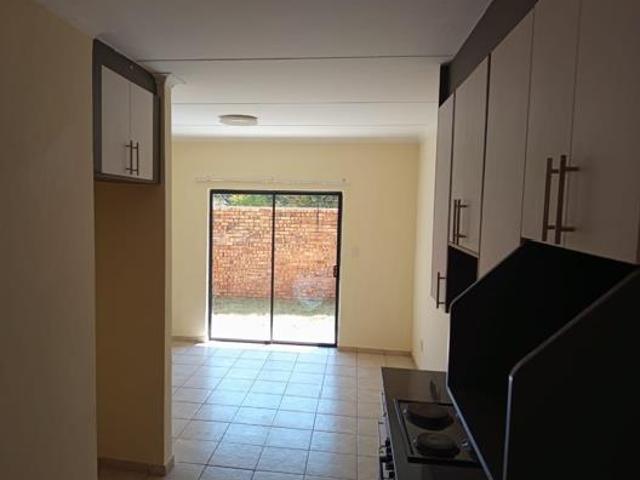 2 Bedroom Apartment in Cloverdene