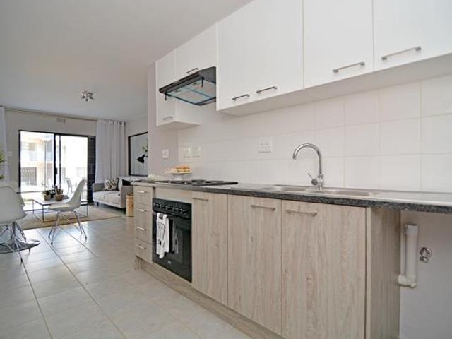 2 Bedroom Apartment in Clubview