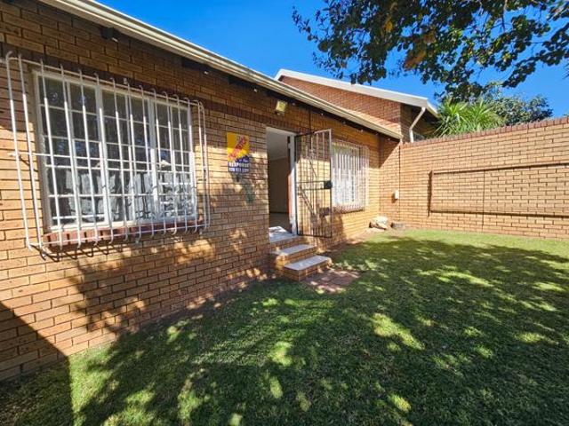 2 Bedroom Apartment in Clubview