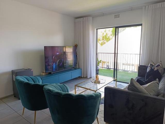 2 Bedroom Apartment in Clubview