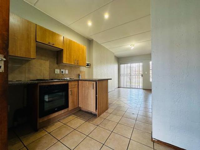 2 Bedroom Apartment in Comet