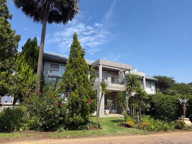 2 Bedroom Apartment in Constantia Kloof