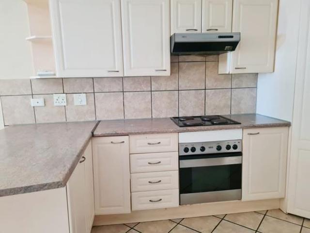 2 Bedroom Apartment in Constantia Kloof