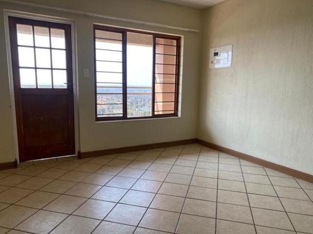 2 Bedroom Apartment in Constantia Kloof