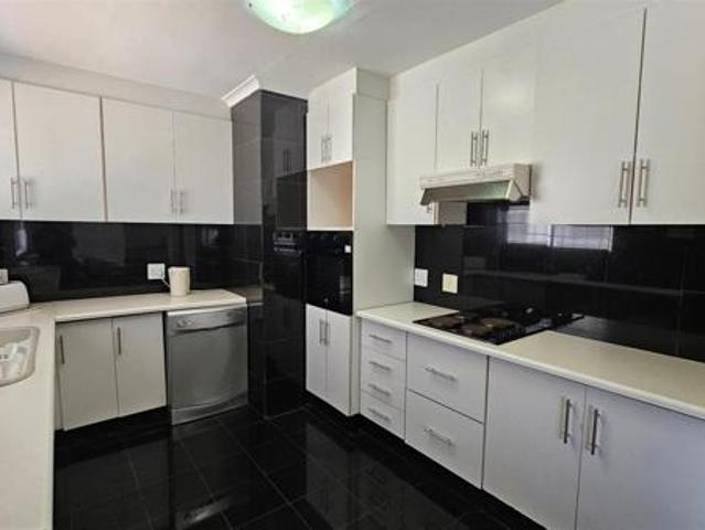 2 Bedroom Apartment in Country Club