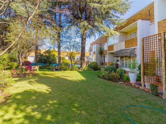 2 Bedroom Apartment in Craighall Park
