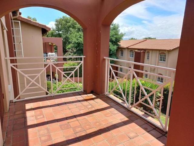 2 Bedroom Apartment in Cresta