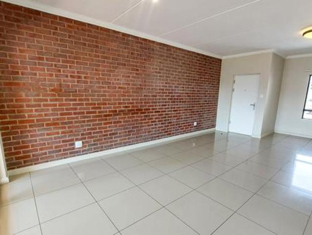 2 Bedroom Apartment in Crowthorne