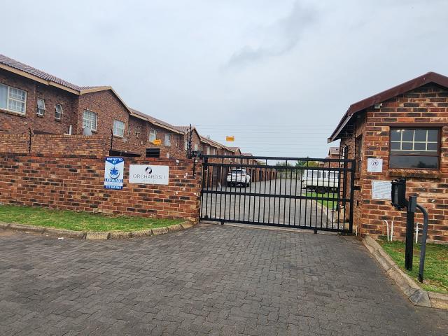 2 Bedroom Apartment in Crystal Park