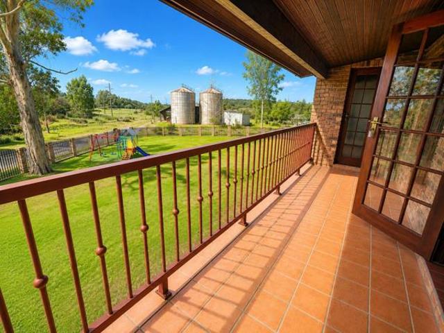 2 Bedroom Apartment in Dullstroom