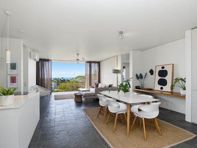 2 Bedroom Apartment in Dunkirk Estate