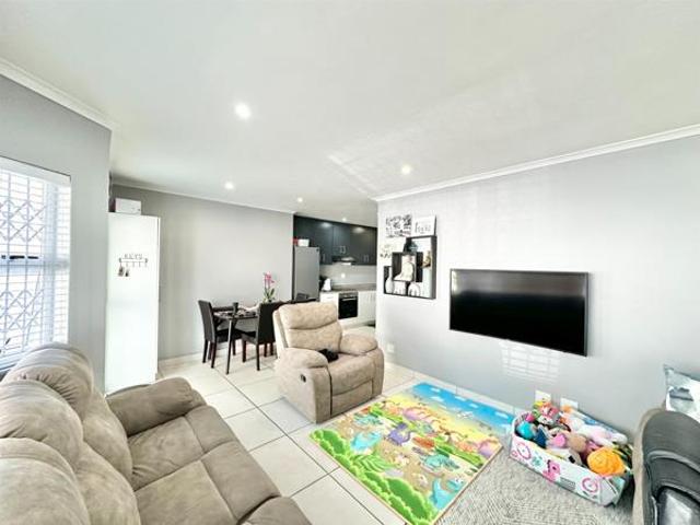 2 Bedroom Apartment in Durban North