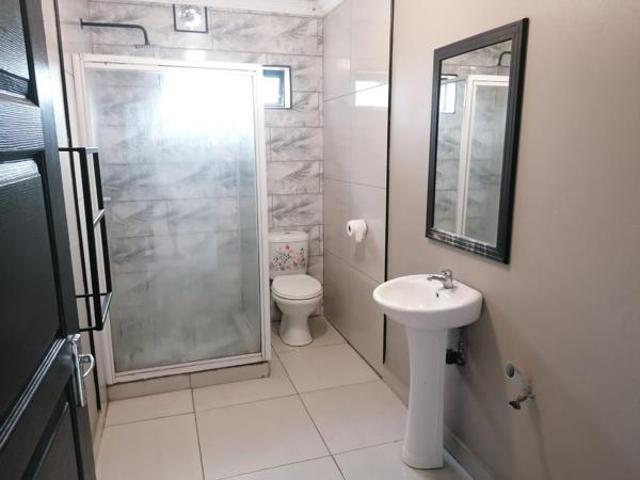 2 Bedroom Apartment in Durban North