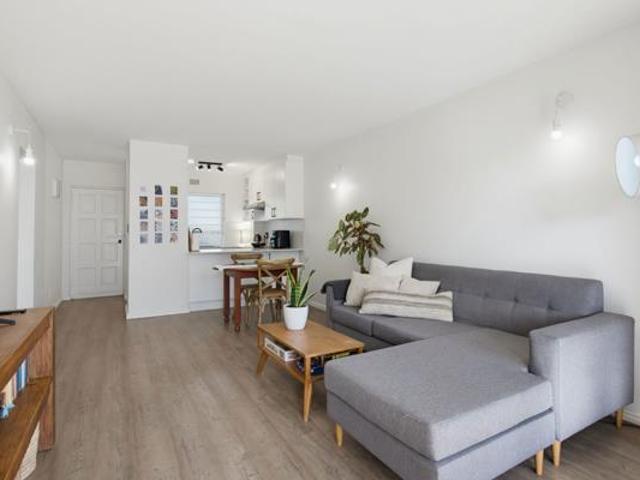 2 Bedroom Apartment in Durbanville Central