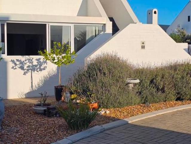 2 Bedroom Apartment in Dwarskersbos