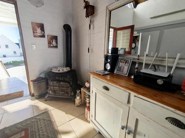 2 Bedroom Apartment in Dwarskersbos