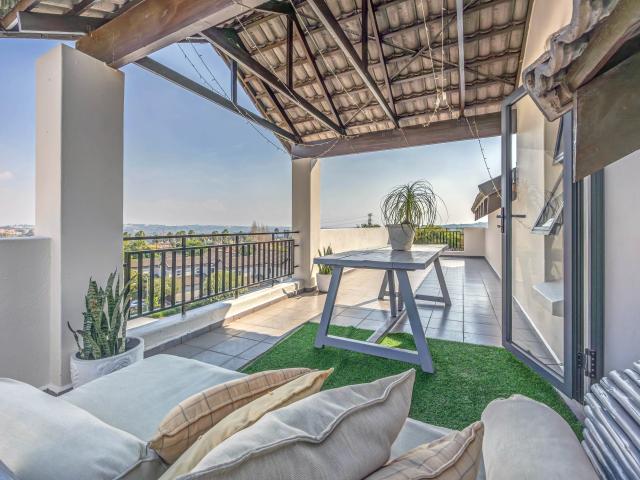 2 Bedroom Apartment in Dainfern