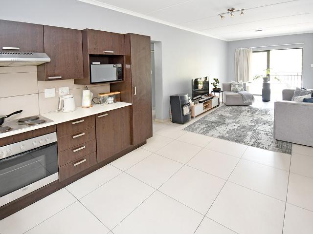 2 Bedroom Apartment in Dainfern