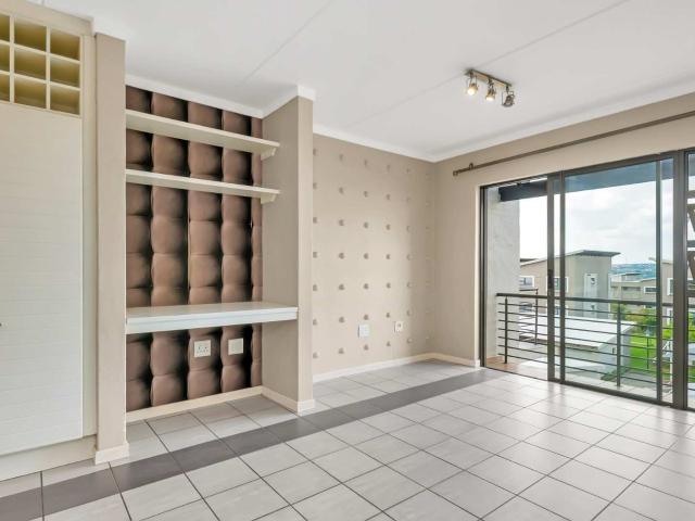 2 Bedroom Apartment in Dainfern