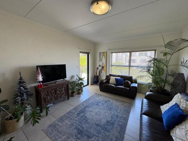 2 Bedroom Apartment in De Velde