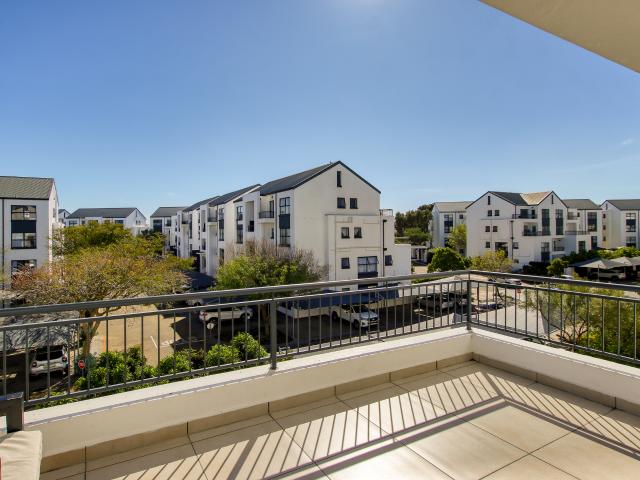 2 Bedroom Apartment in De Velde