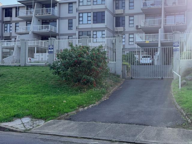 2 Bedroom Apartment in Desainagar