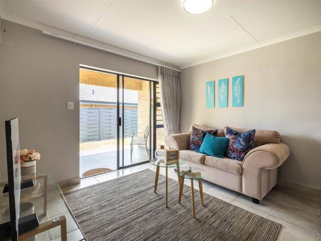 2 Bedroom Apartment in Derdepoort