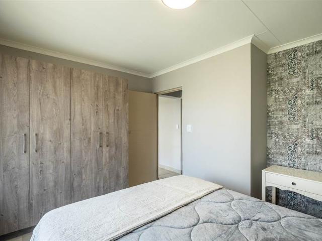 2 Bedroom Apartment in Derdepoort