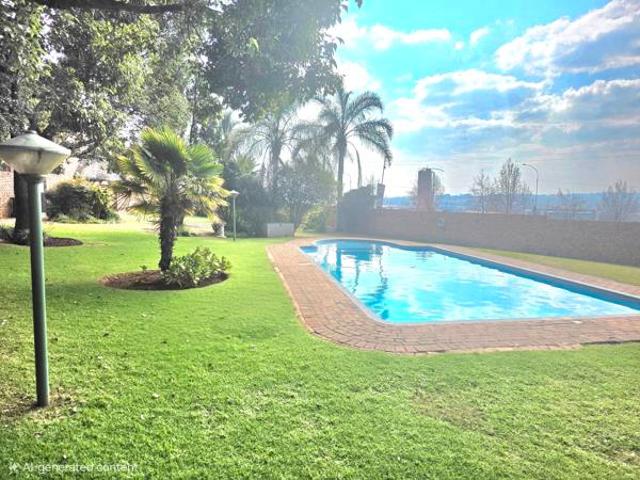 2 Bedroom Apartment in Die Hoewes