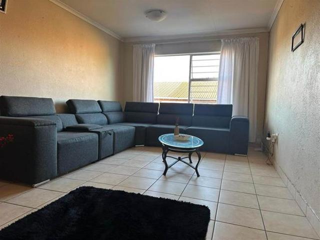 2 Bedroom Apartment in Discovery