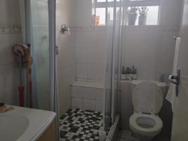 2 Bedroom Apartment in Doonside