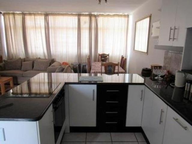 2 Bedroom Apartment in Doonside