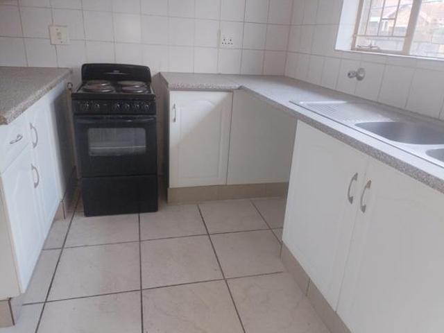 2 Bedroom Apartment in Doornpoort