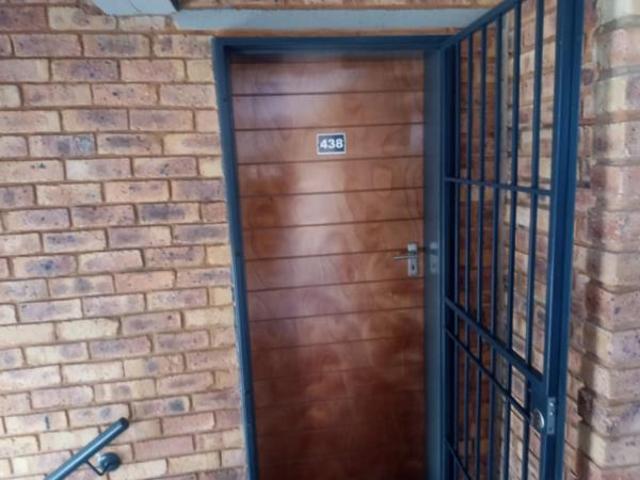 2 Bedroom Apartment in Dorandia