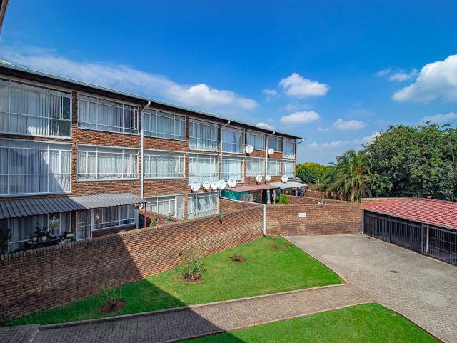2 Bedroom Apartment in Doringkloof
