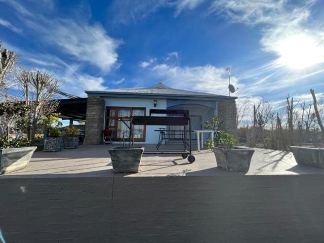 2 Bedroom Apartment in Douglas
