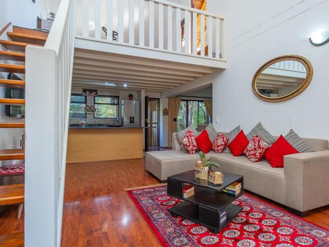 2 Bedroom Apartment in Douglasdale