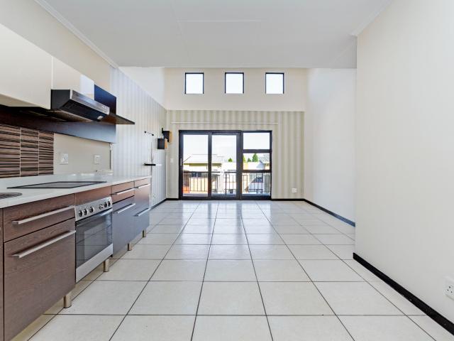 2 Bedroom Apartment in Douglasdale