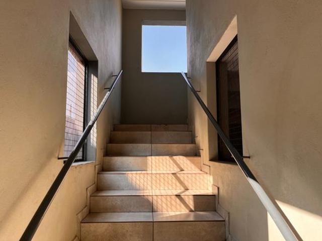 2 Bedroom Apartment in Eveleigh