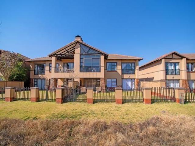 2 Bedroom Apartment in Ebotse Estate