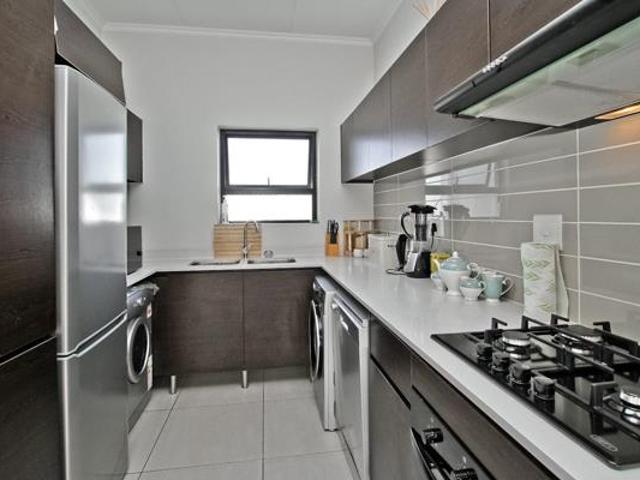 2 Bedroom Apartment in Edenvale